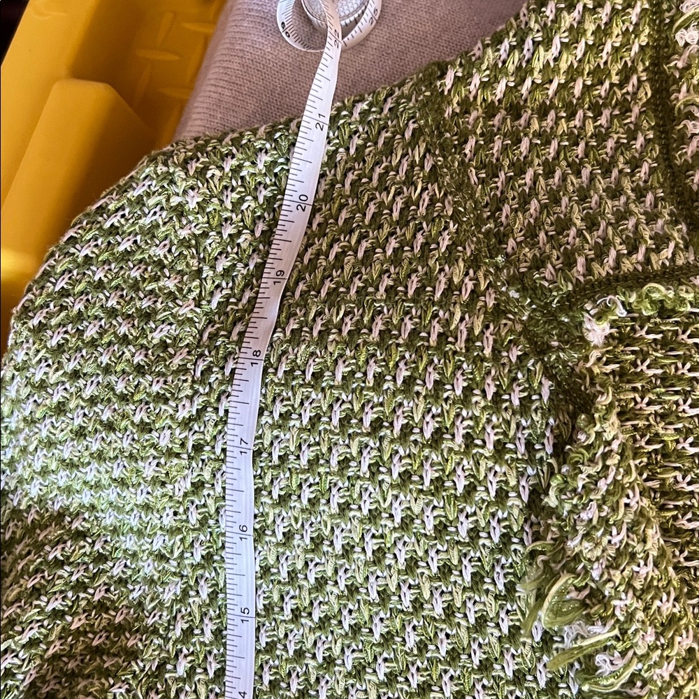 Zara Green Tweed Blazer with Frayed Edges - Picture 5 of 6